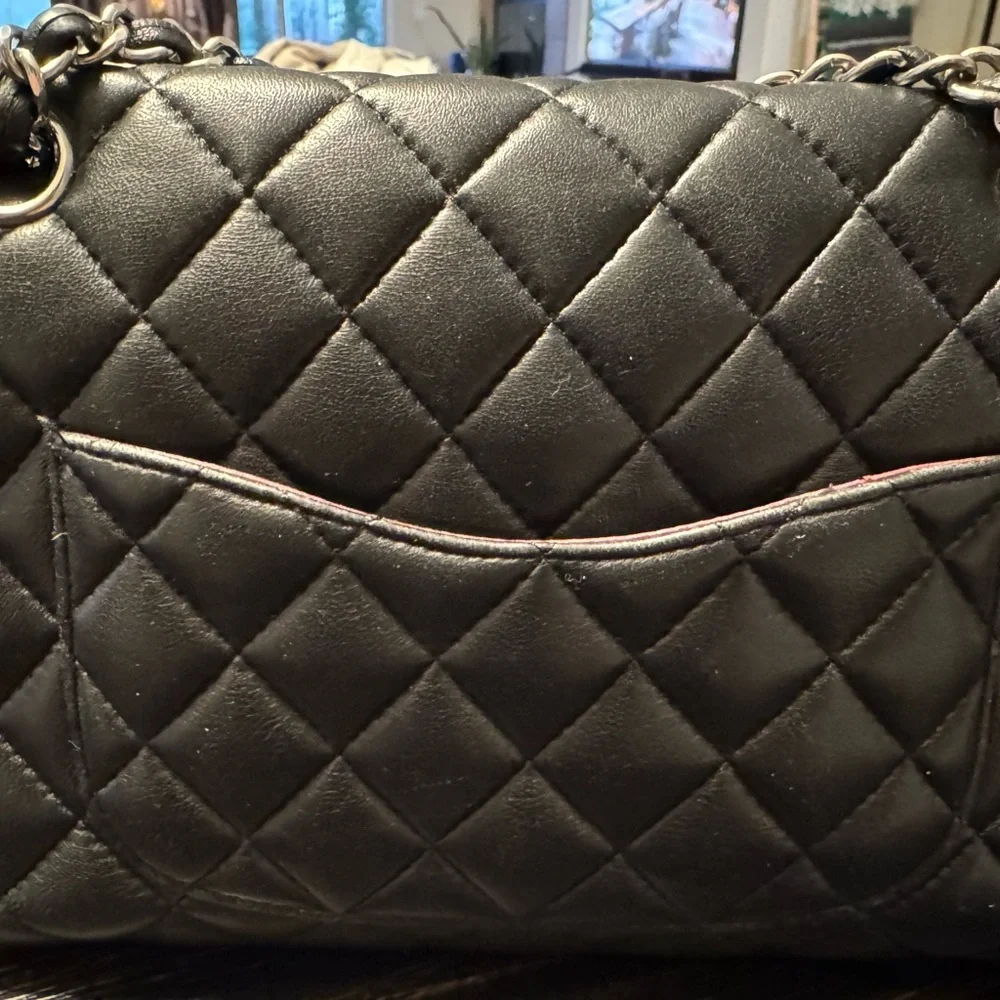 Chanel Classic Black Quilted Crossbody Bag* - Picture 7 of 16